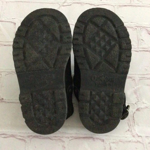 OshKosh “Hillary” Black Suede Shoes - Size 6.5 - Picture 6 of 6
